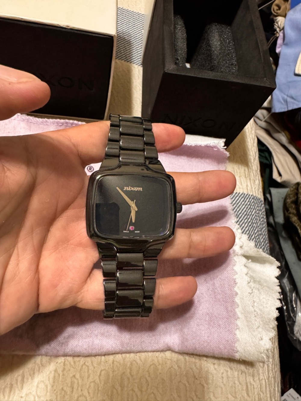 NIXON Black Ceramic Player Automatic
Watch literally new - Picture 3 of 8